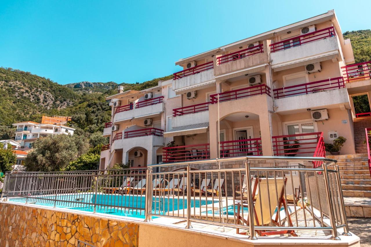 Villa Savovic Petrovac Zewnętrze zdjęcie